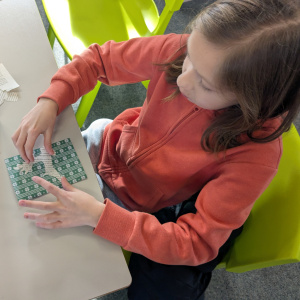 Carte de voeux customisée à partir d'une vieille page de livre